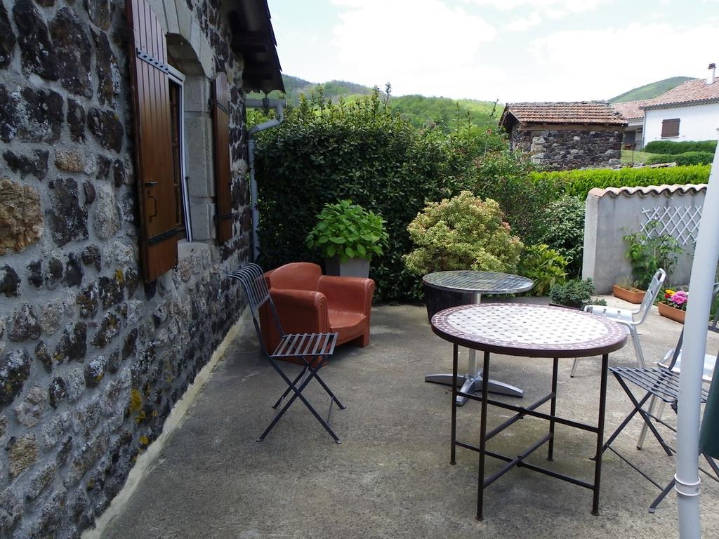 Bed and Breakfast Le Cabanon Thueyts Экстерьер фото